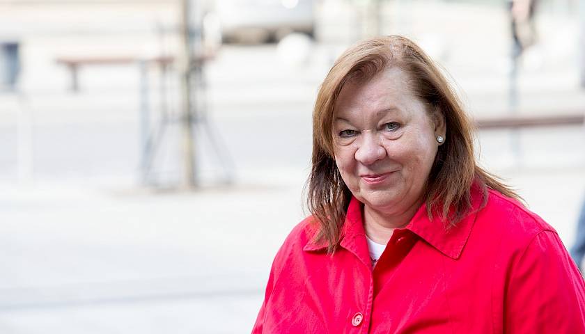 R. Skyrienė apie naują projektą, pinigų dalybas su vyru ir kreditines korteles