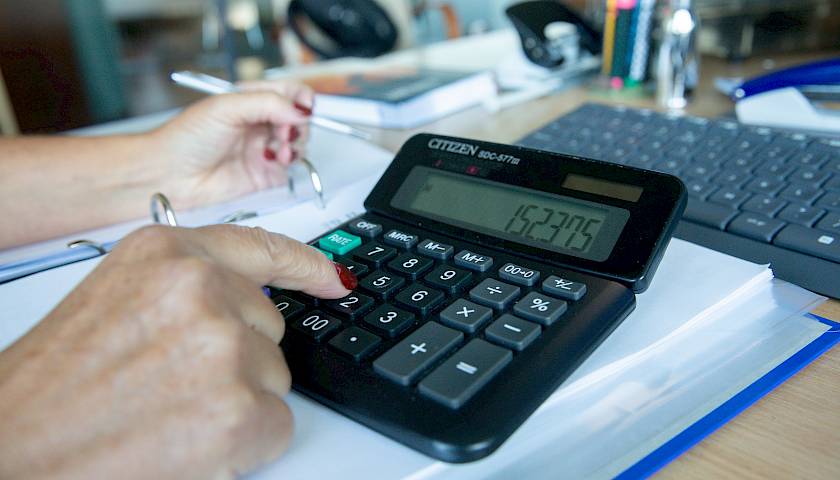 Gavote dividendų? Kada ir kokią dalį reikia atriekti mokesčiams