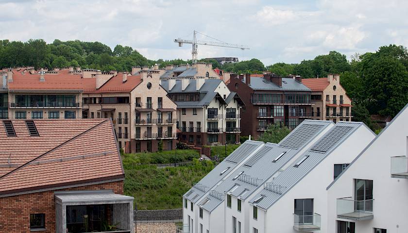 Po daugiau kaip 10 metų 6 mėn. EURIBOR perlipo 1% ribą