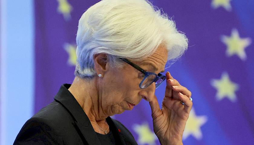 ECB pakėlė palūkanas 0,75 proc. punktais