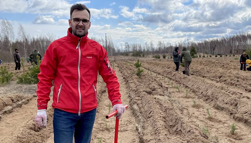 Vietoj kalbėjimo apie tvarumą pasirinko sodinti medžius: tikslas – 3 milijonai