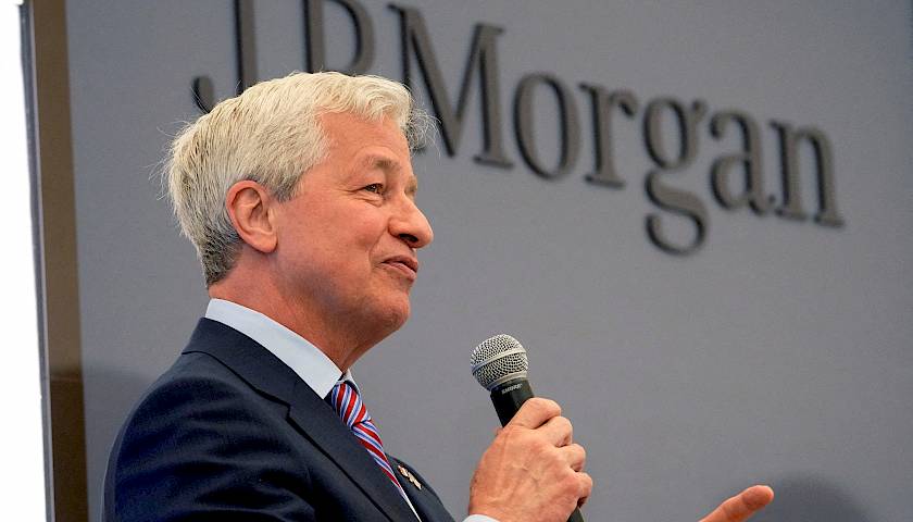 J. Dimonas: bankų krizė dar nesibaigė, o pasekmes jausime ilgai