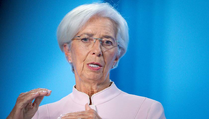 C. Lagarde: diskutuoti apie palūkanų normų mažinimą yra visiškai per anksti