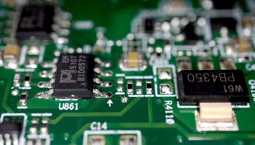 „Nvidia“ ar TSMC: į kurią lustų gamintoją investuoti