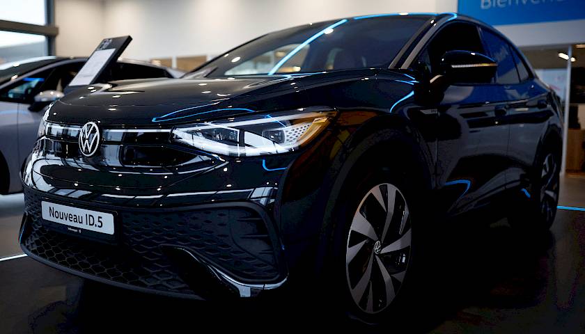 Toomas investuoja: Jeigu ne „Tesla“, būtų galima nusipirkti „Volkswagen“