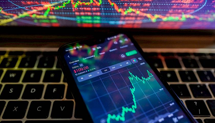 Artimiausi Lietuvos investuotojų planai – kaip elgsis su asmeniniais pinigais