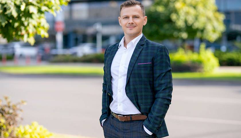 Iš portfelio išprašė automobilių gamintojus