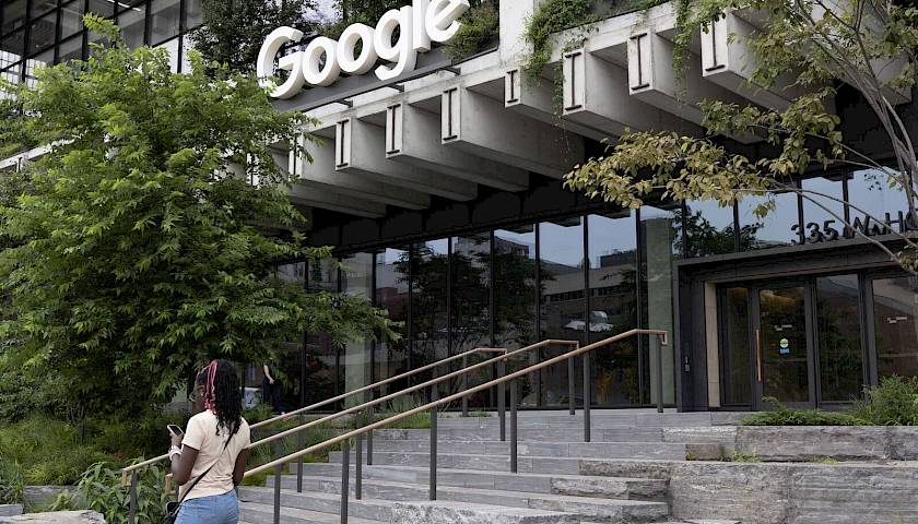 Toomas investuoja: mano investicijoms gresia apkarpymas – „Google“ gavo per nagus
