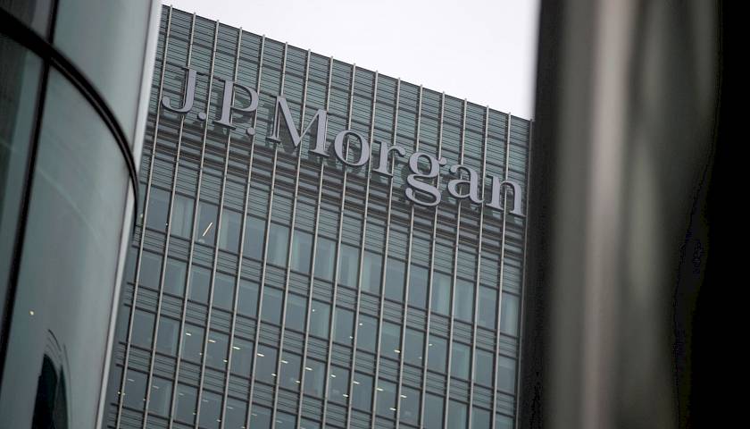 Didžiausi Volstrito bankai gerina prognozės dėl S&P 500 augimo kitąmet