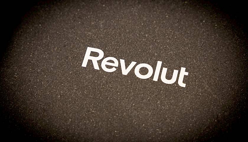 Kaip lietuviai investuoja per „Revolut“: portfelių dydžiai, sandorių statistika, populiariausios investicijos
