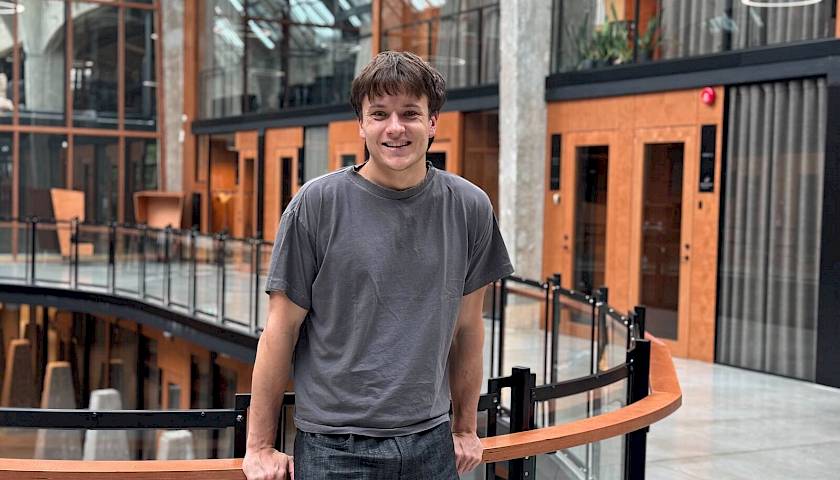 „Turėjau paklausyti mamos“: reperis per vieną naktį prarado 10.000 Eur