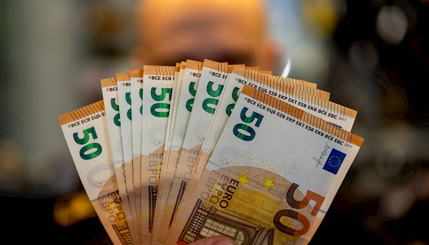 TOP 5 straipsniai: kur padėti indėlį, ką daryti su antros pensijų pakopos pinigais